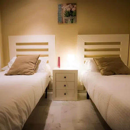 Holidays2malaga Constitucion High Speed Wifi Appartement *